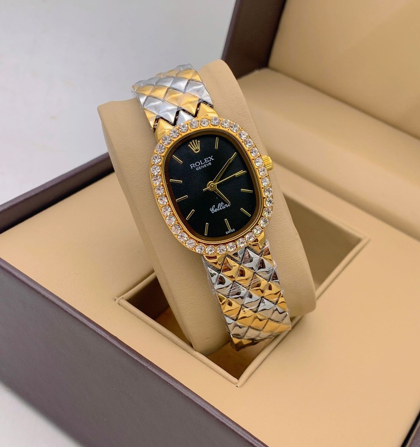 Rolex Qurtz Movement Women's Watch Gold Diamond Case & Black Dial Vintage Designer Multicolor Strap Watch Women Or Girls - Best Watch For Causal Use RLX-OREL-01