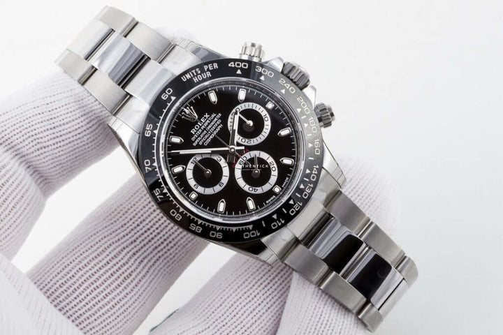 Grey Color Men's Watch With Black Dial & Silver Color Stainless Steel Strap 126611-LN