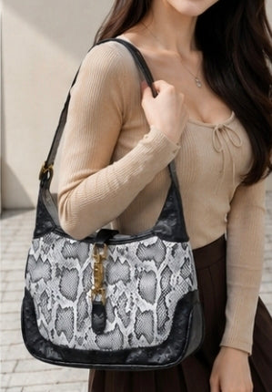 GUCCI Exotic Print Canvas with Leather accents Shoulder Bag Hobo GC-4435-WBG