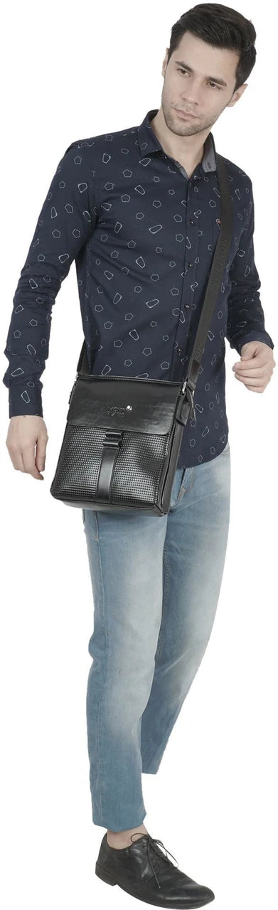 Mont Blanc Men's Crossbody Messenger Bag – Vintage Black Leather Bag MB-4461-WBG