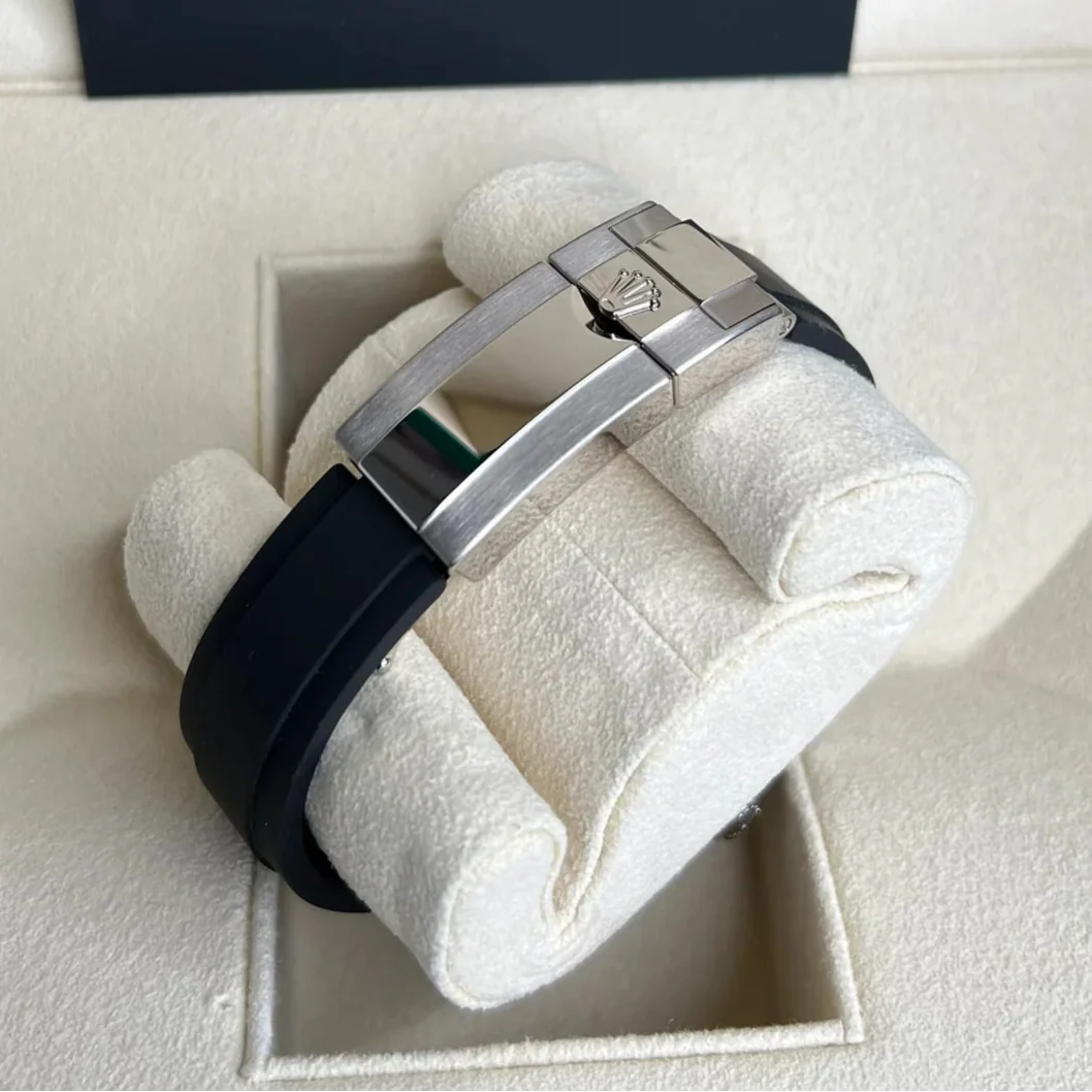 Rolex Cosmograph Silver Color Dial Ring Bezel Daytona Chronograph Quartz Chronometer Men's Watch - RLX-1165