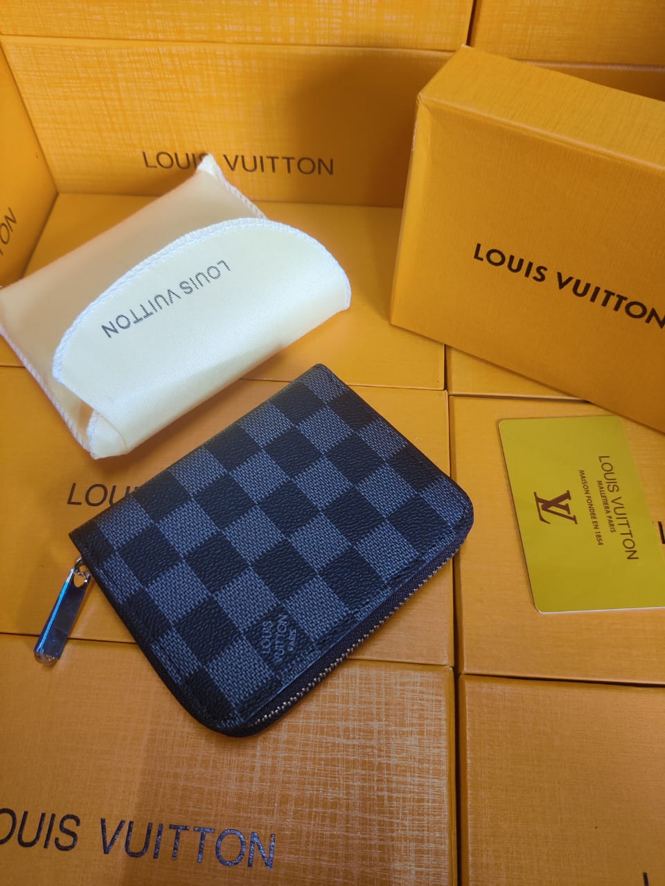 LV Premium Quality Women's Wallet Authentic Black Printed In Black Color & Checks Printed With Brand Box Women's Or Girls Iconic Mini Zip wallet - Classy Look And Best Quality Wallet LV-005