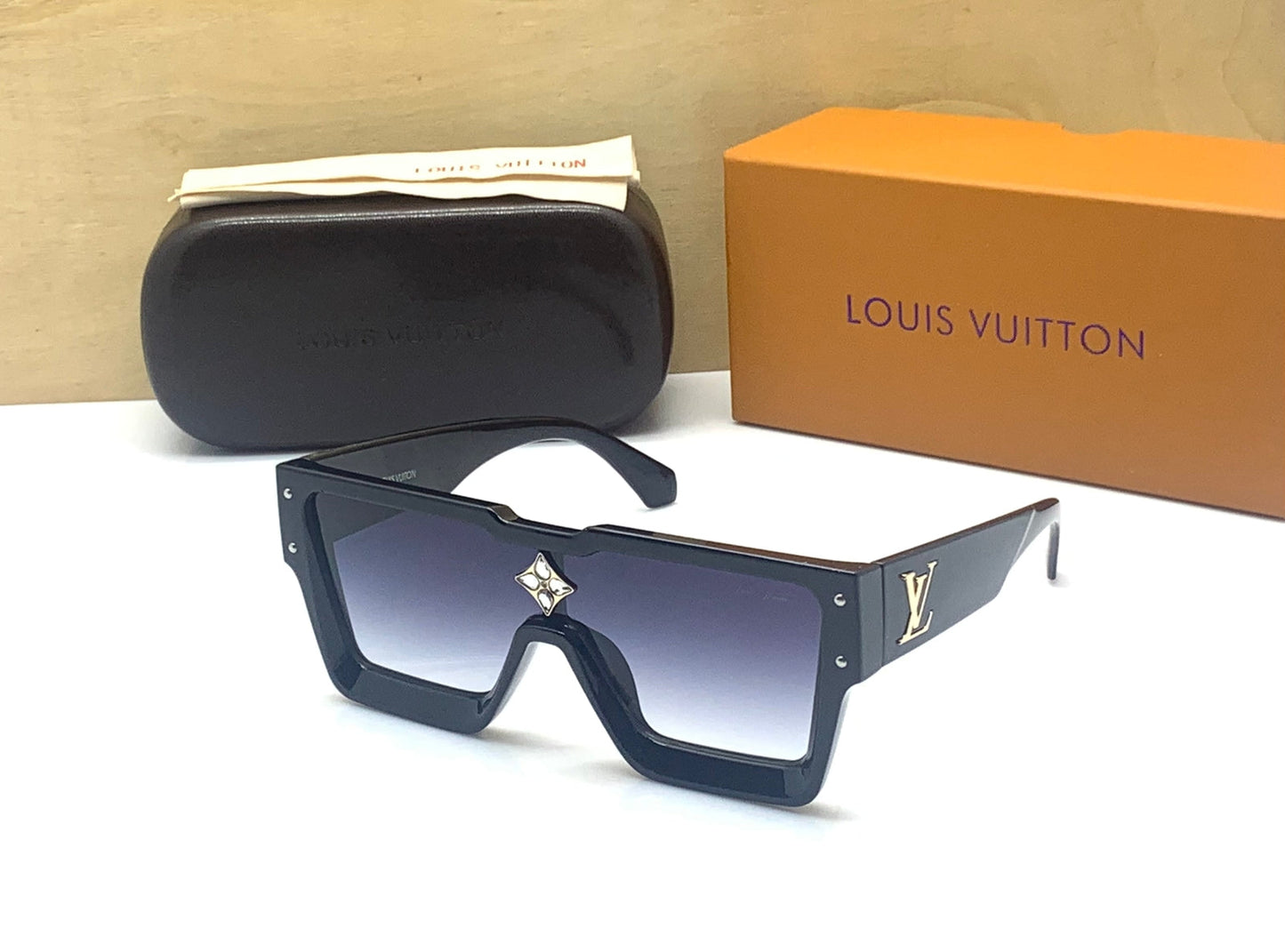 LV Branded Black Shade Glass Men's And Women's Sunglass For Man And Woman Or Girls LV-5368 Unisex Gift Sunglass
