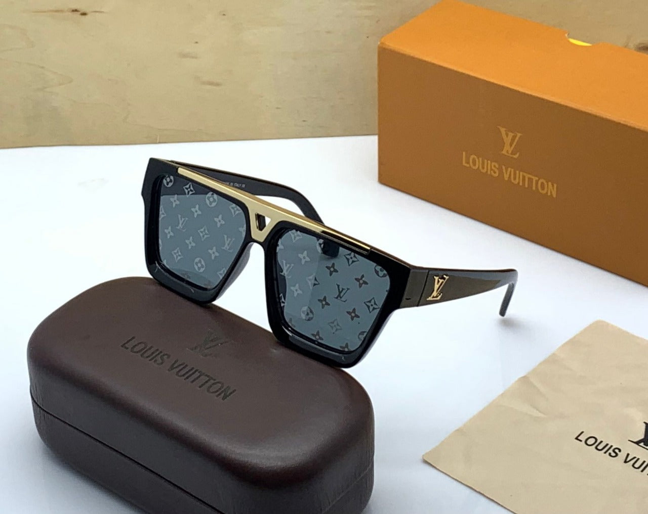 LV Branded Black Glass Men's and Women's Sunglass LV-3856 Black Frame Unisex Gift Sunglass