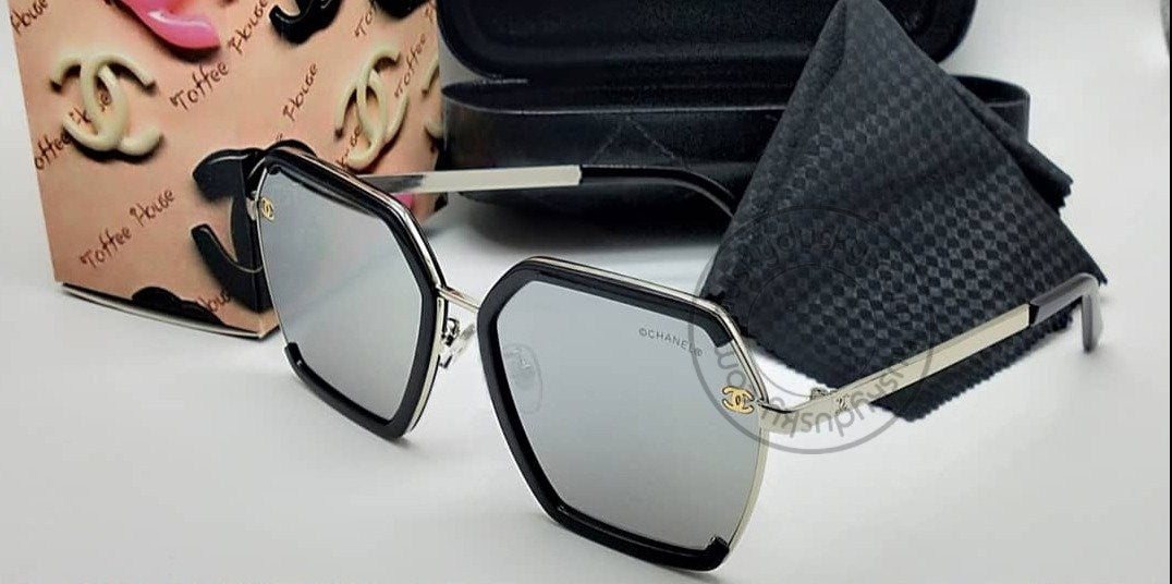 CH Branded Mirror Glass Men's Women's Sunglass For Man Woman or Girl CHA-88 Silver And Black Design Stick Gift Sunglass