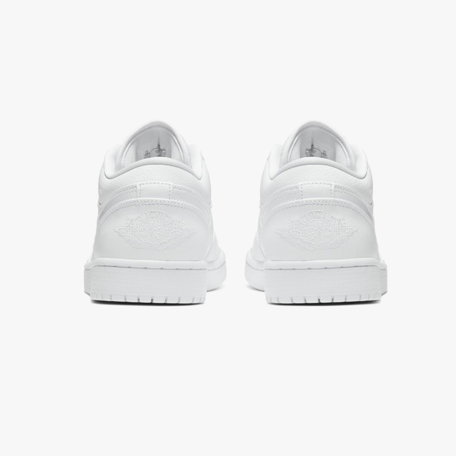 Nike Sneakers/Shoes for Men/Women White Color Airforce Shoes AR5339-100 af1
