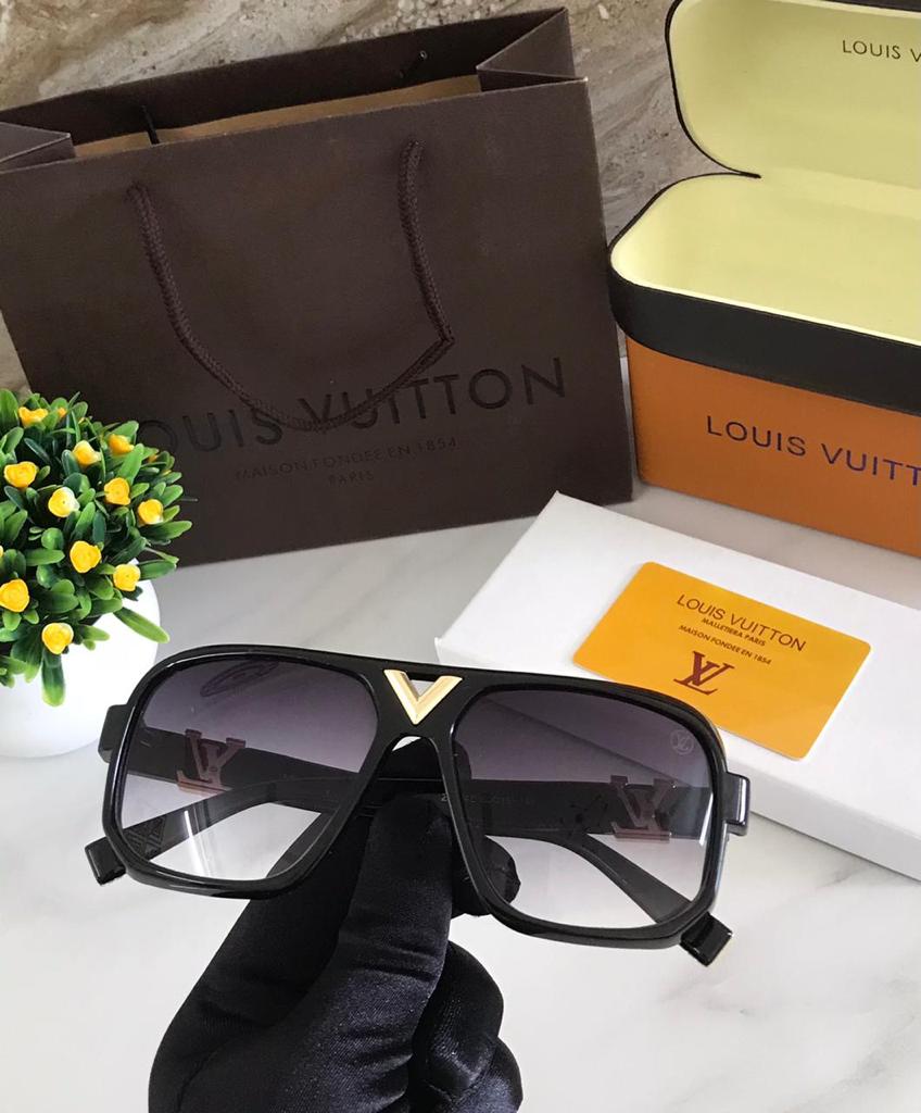 LV Branded Black Big Glass Men's and Women's Sunglass for Man and Woman or Girls LV-7531 Black Bold Frame Gift Sunglass-best for All Look