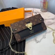 Brown Color Leather Bag For Women/Ladies In Small Size