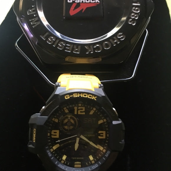 Casio G-Shock Analog Gravity Master ARMY MILITARY NAVY WATCH With Twin Sensor GA-1000-9A