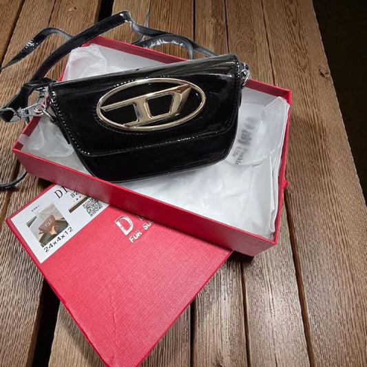 Diesel Black New Leather Bag Stylist Daily Use Hand-Bag DZ-4457-WBG