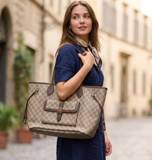 Gucci Supreme Tote Bag PVC Beige Color Handbag For Women GG-4450-WBG