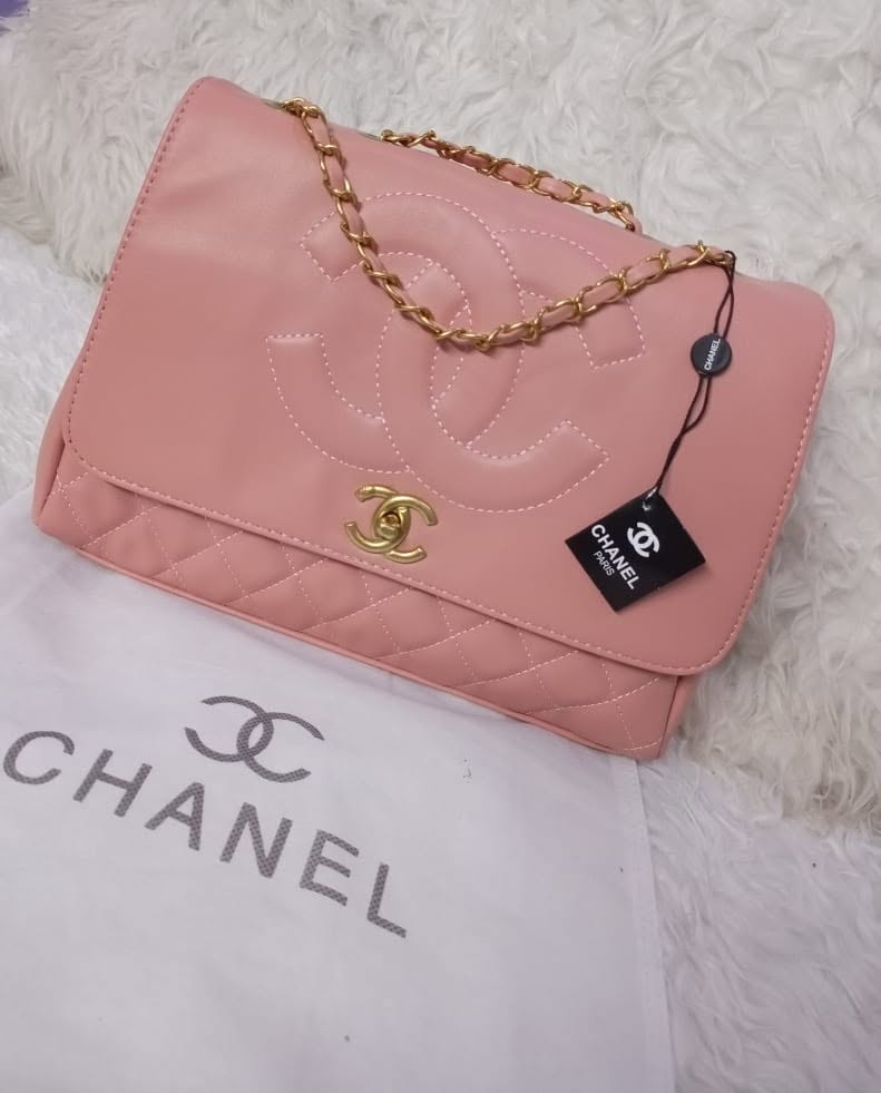 Chanel Pink Leather Shoulder Bag CC-4456-WBG