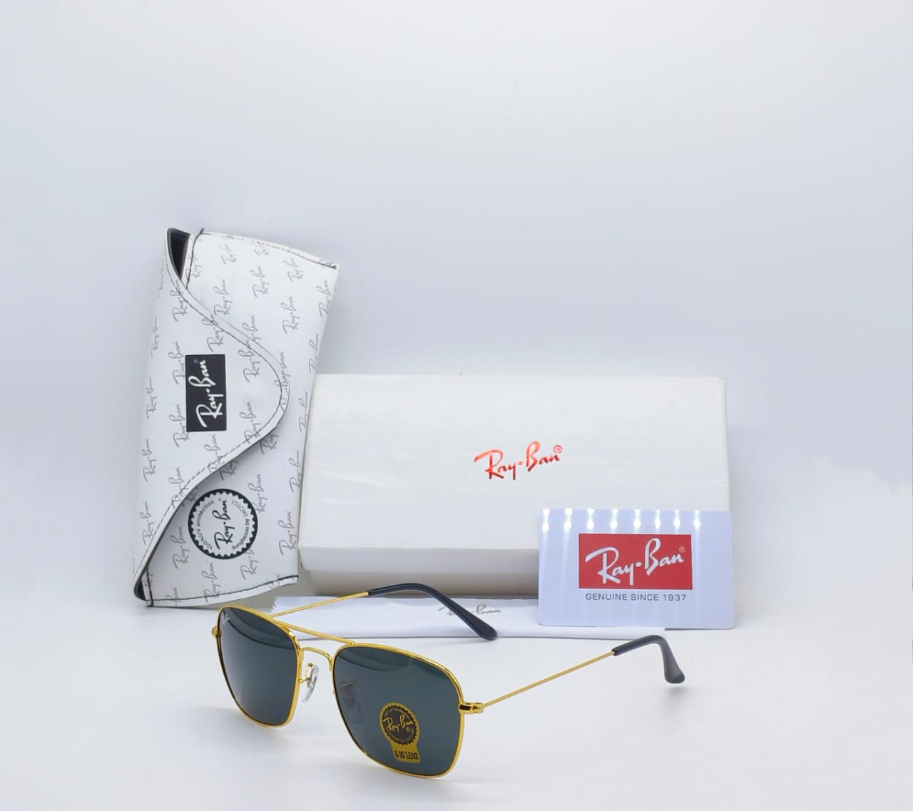 RayBan Retro Black Glass And Golden Frame Sunglasses Unisex Sunglass For Men's Women and Girl's -RB-5868