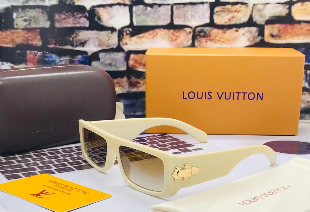 Louis Vuitton Branded Evidence Brown Transparent Len's Cream Frame LV-9014 Unisex Men's and Women's Sunglass