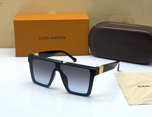 Louis Vuitton Black lenses And Black Frame For Men's and Women's Sunglass Square Design Golden Strap Unisex Gift Sunglass LV-878