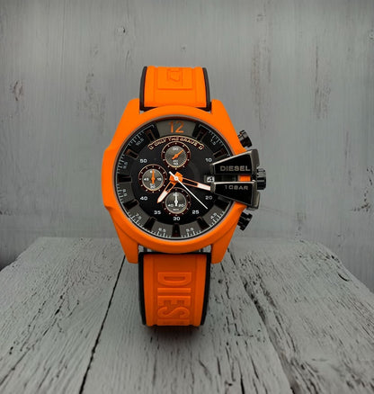 Diesel Analog watch with orange and black color combination for men's DZ-301