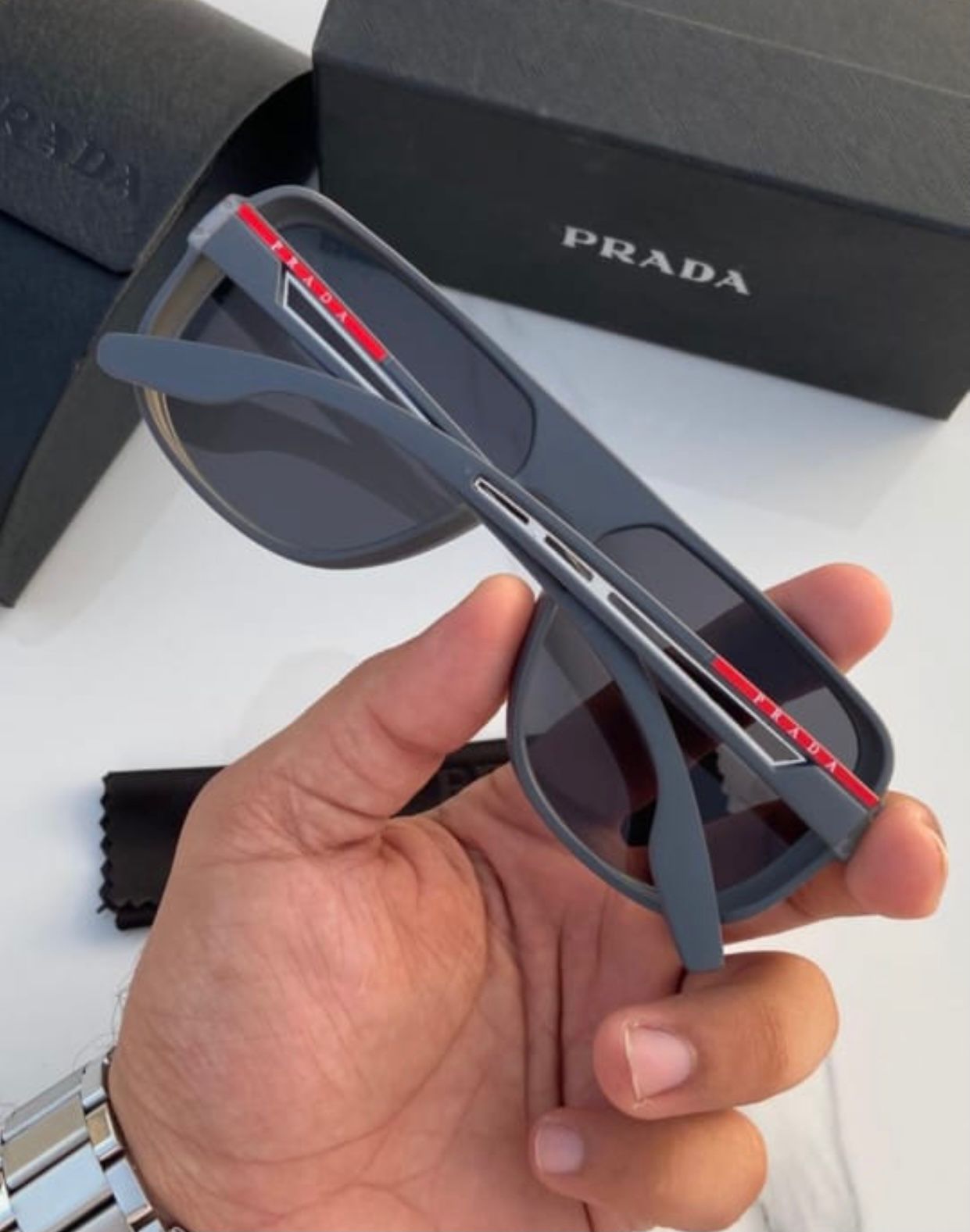 Prada Latest Design Black Glass For Men's Women's For Man Woman Or Girl Pra-1582 Black Frame Sunglass- For Causal Use