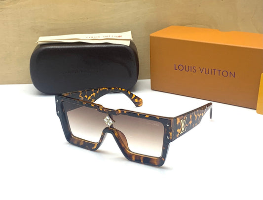 Louis Vuitton Branded Black Shade Glass Tiger Print Frame Men's And Women's Sunglass For Man And Woman Or Girls LV-5367 Unisex Gift Sunglass