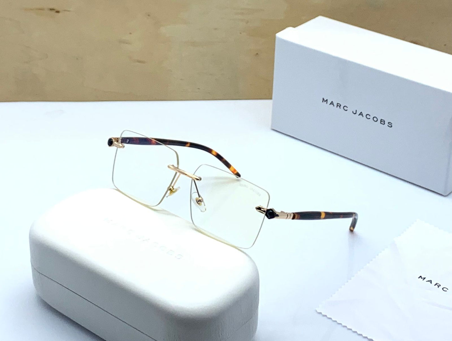 Marc Jacobs Latest Design Heavy Material Transparent Square Rimless lens And Black Stick Sunglass With Black Stick For Men's And Women's OR Girls MJ-904s_Best Stylist Sunglass