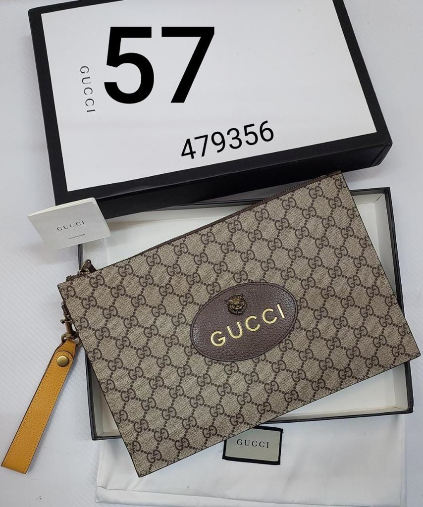 Gucci new classic for men's and women's brown monogram clutch with detachable yellow wristlet strap Neo Vintage GG Supreme Pouch Neo Vintage GG Supreme? Pouch GC-8677