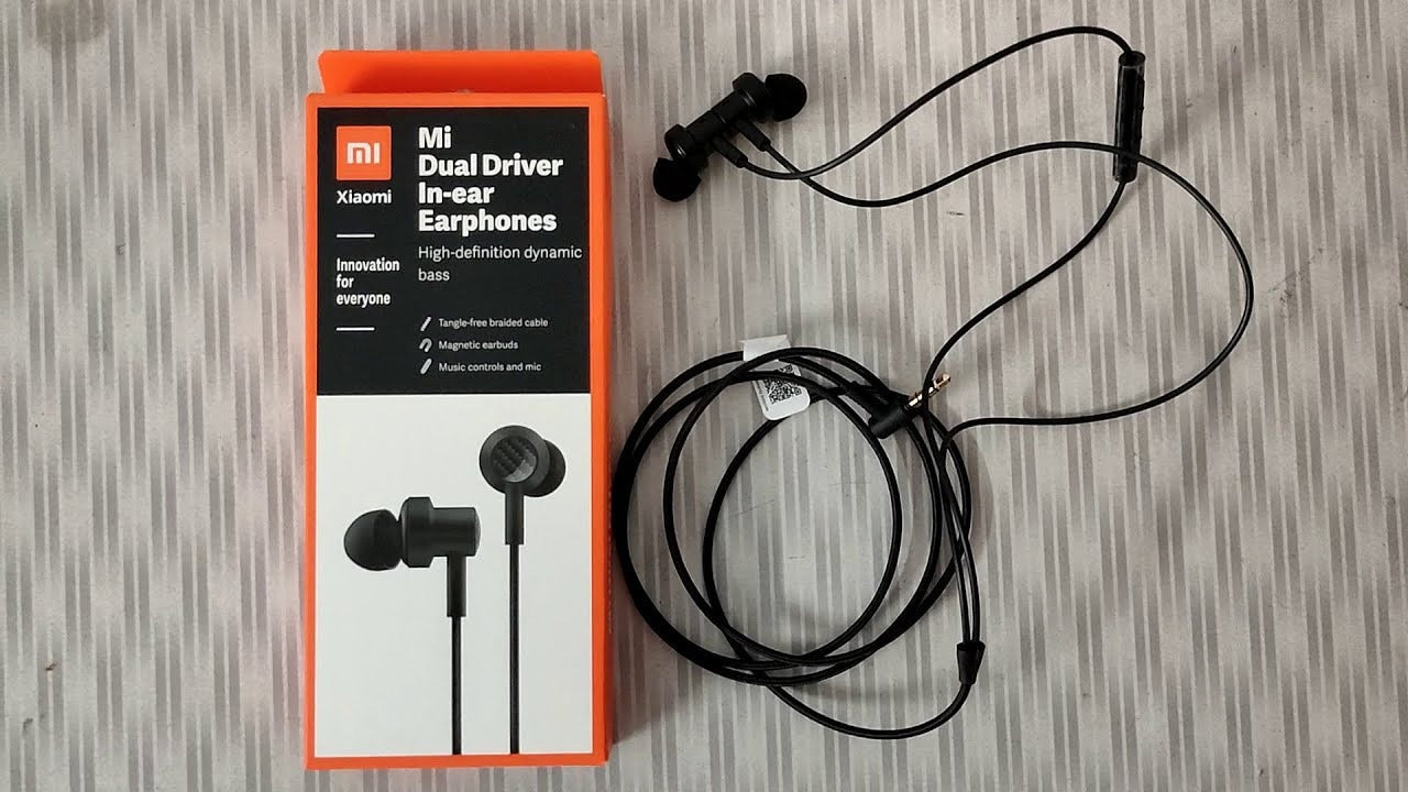 Mi Dual Driver In-ear Earphone For Smart Phones With Crystal Clear Voice And Mic YDSDQ01WM