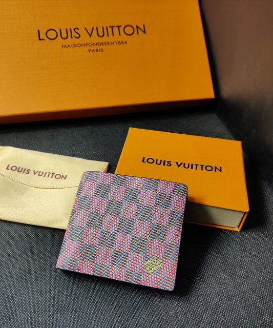 Louis Vuitton Leather Heavy quality latest full printed design Fancy look wallet for men's LV-719