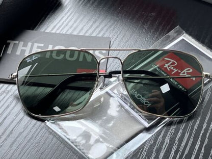 Ray ban Brand New stylish Balck Lens With Silver Frame Sunglass For Men's And Women's Sunglass Heavy Quality Black Color RB-8521