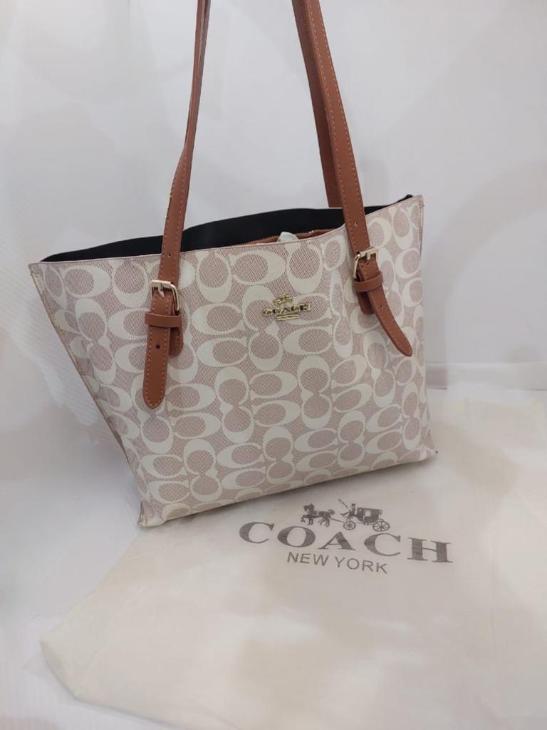 Coach Tote In Signature Canvasn Big Size Handbag Cream Colour Womens Bag CO-3547-WBG